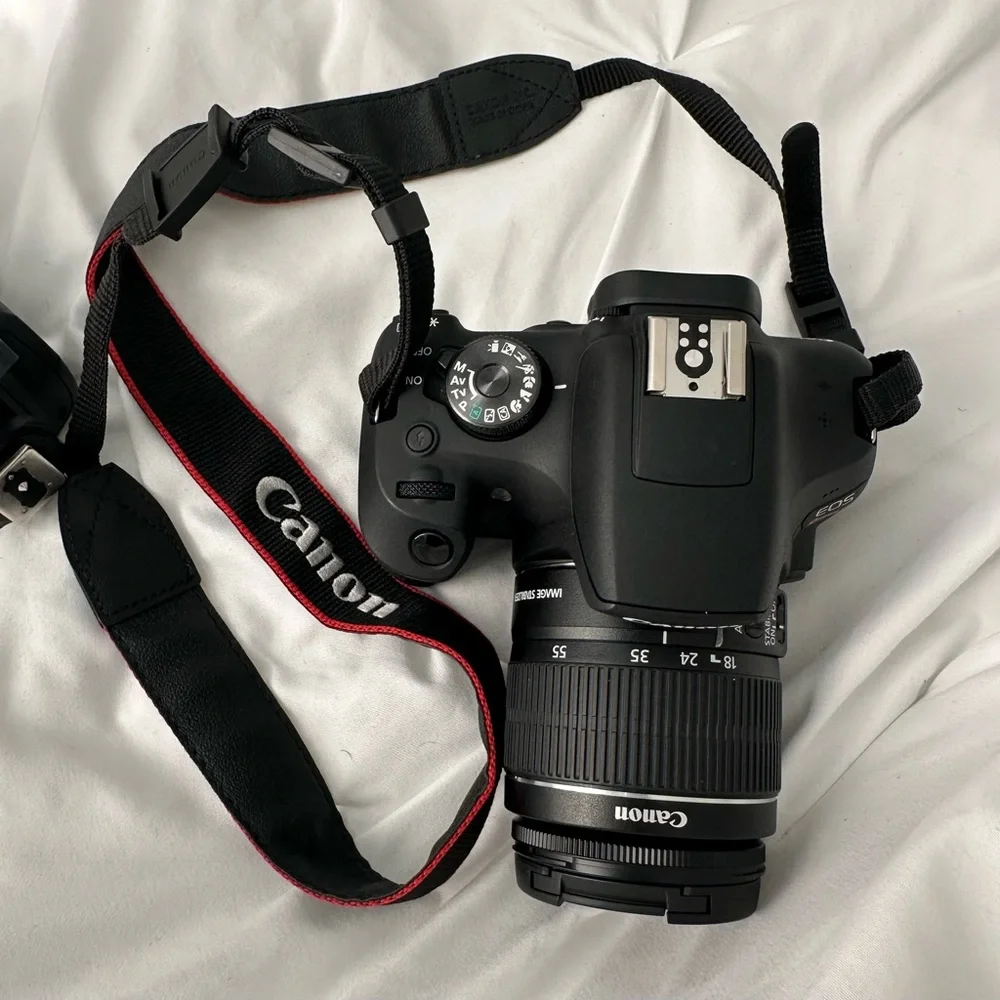 Canon Eos Rebel T7